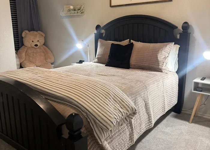Holiday home Spacious Family Home, Pool, Pool Table, Pets, 4bed Tulsa